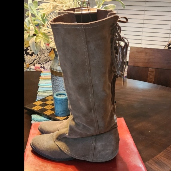 Naughty Monkey Mid-Calf Boots Size 8.5 - Picture 3 of 8